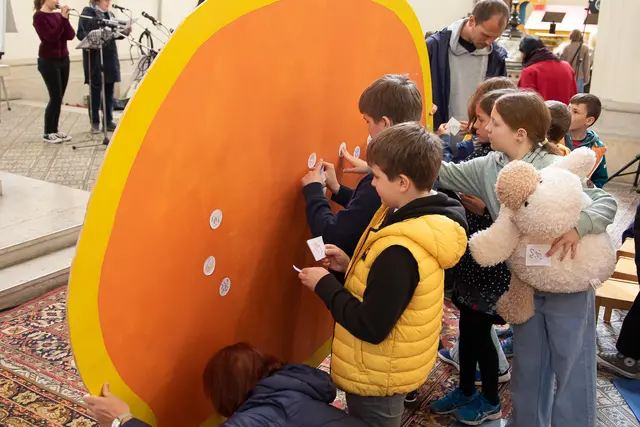 Diese Messe lädt Kids dazu ein, den Glauben zu entdecken