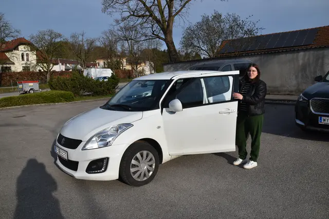 Nicole Lugbauer aus Miesenbach pendelt mit dem Auto und mit dem Zug zu ihrem Arbeitsplatz in Melk. | Foto: Roland Mayr/MeinBezirk Scheibbs