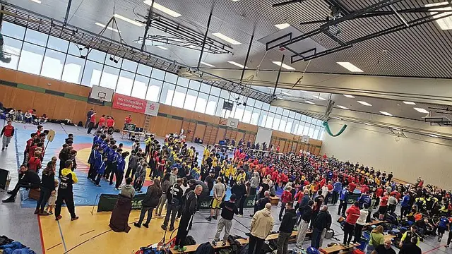 430 Teilnehmerinnen und Teilnehmer aus Deutschland, Ungarn und Österreich sorgten beim internationalen Wittelsbacher-Land-Turnier für hochklassige Kämpfe. | Foto: Elisabeth Wallmann/ URV Bad Vigaun