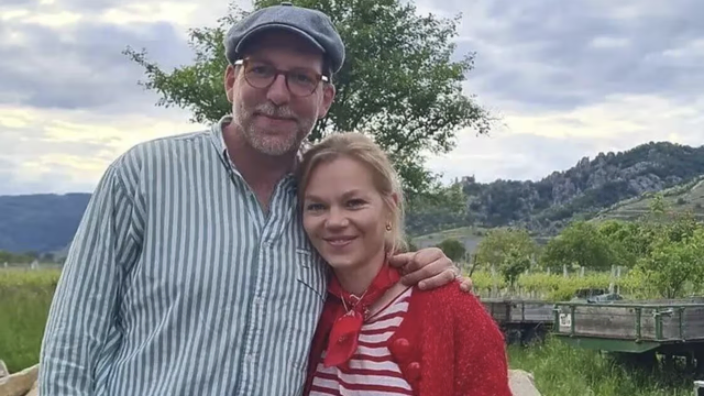 Dieses Weingut feiert das Wikipedia Jubiläum 2026 mit Wein