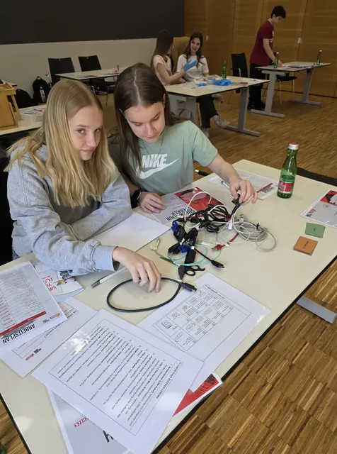 Die Schüler erhielten wertvolle Einblicke in verschiedene Berufsmöglichkeiten. | Foto: Marktgemeinde Rabenstein