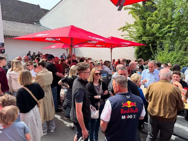 Einen der größen Städte mit Getränken und Kulinarik bietet am Hausmannstättner Ostermontag Markt die Freiwillige Feuerwehr Hausmannstätten.