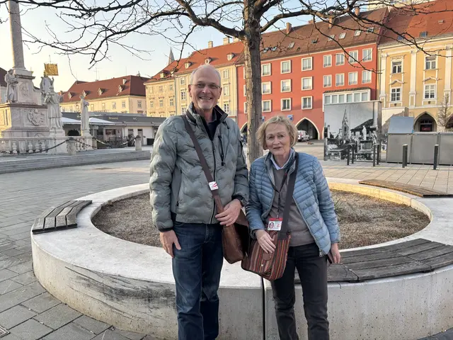 Blums Kollegen Klaus Leitgeb und Evelyn Kulhanek. | Foto: Schauer