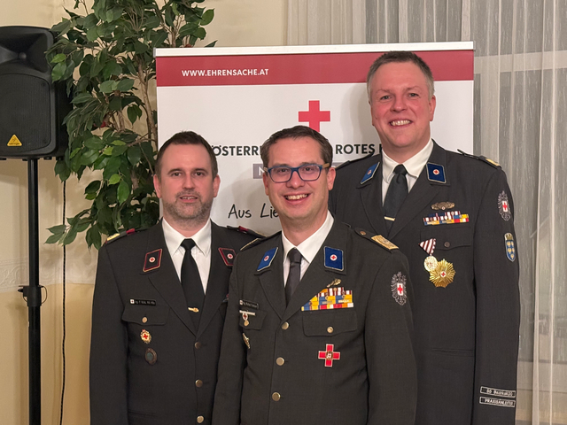 Prunbauer bestätigt, Sandra Schwab übernimmt Kommando im Roten Kreuz