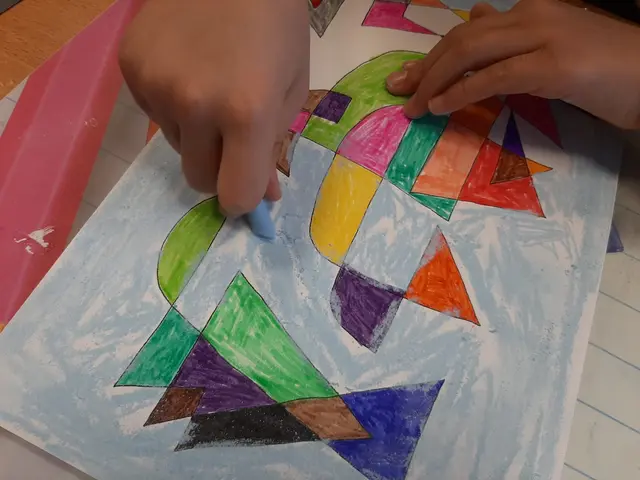 Die jungen Talente präsentieren ihre Bilder