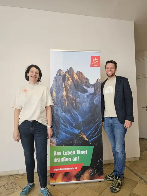 Bundesjugendgeschäftsführerin Irene Raffetseder und Bundesvorsitzender Stefan Loidl . | Foto: Naturfreundejugend Österreich