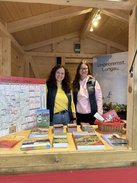 Viktoria Stadlmann (Salzburger Lungau GmbH) und Anna Mayr (TVB Tourismus Lungau Salzburger Land) | Foto: Salzburger Lungau