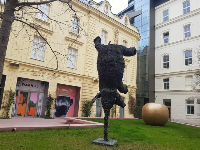 Tiere und Menschen im Horten / 2