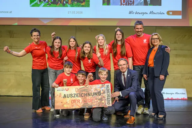 Sporttalente aus dem Bezirk Grieskirchen auf der Bühne