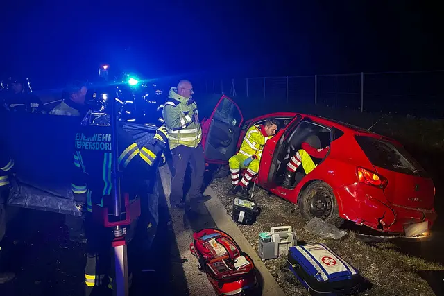 Bei einem Verkehrsunfall auf der S31 Höhe Tschurndorf wurde am Donnerstagfrüh eine Person leicht verletzt. | Foto: FF Weppersdorf