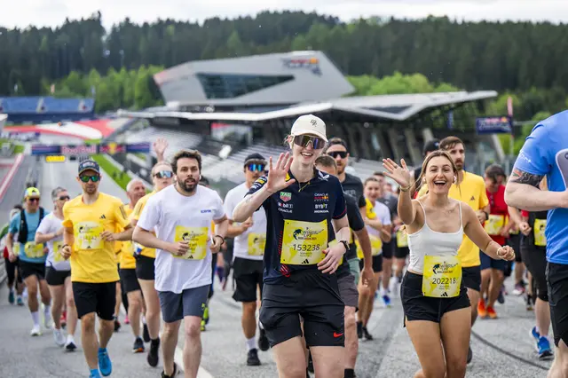 Gemeinsam laufen am Red Bull Ring. | Foto: Wings for Life/Lucas Pripfl