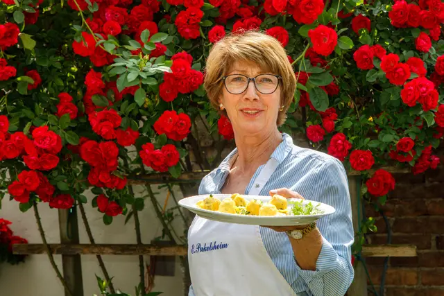Elisabeth Pukelsheim führte mit ihrem Mann Karl das Zwei-Hauben-Restaurant Pukelsheim in St. Veit.  | Foto: Anton Wieser