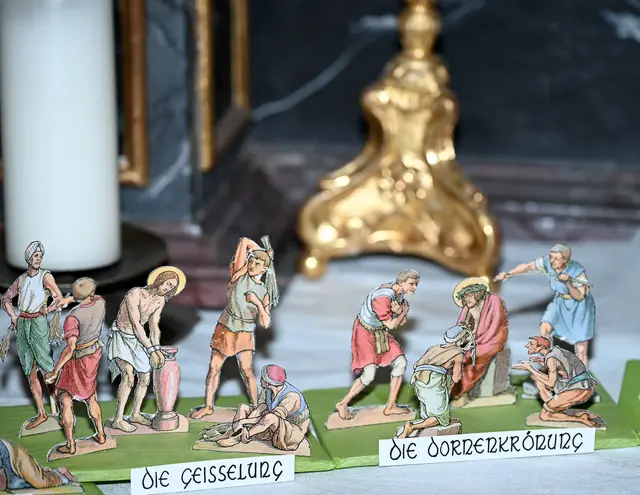 Fastenkrippe in der Bichlkapelle in Grinzens | Foto: Hassl