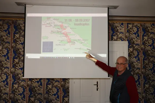 Vorträge bei Kaffee und Kuchen