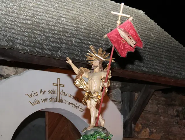 Feier der Osternacht in Theissenegg