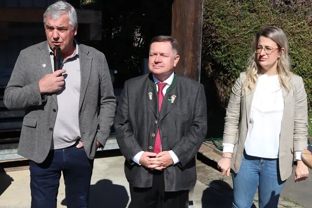 Bürgermeister, Lt-Vizepräsident und Organisatorin | Foto: Gerhard Langmann