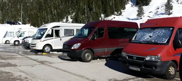 40 Fahrzeuge übers Wochenende waren keine Seltenheit! | Foto: TBW Est. Stubai