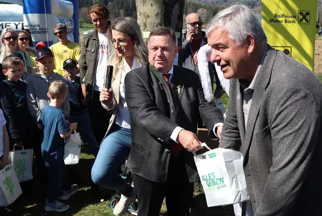 Die Glücksengerl am Werk | Foto: Gerhard Langmann