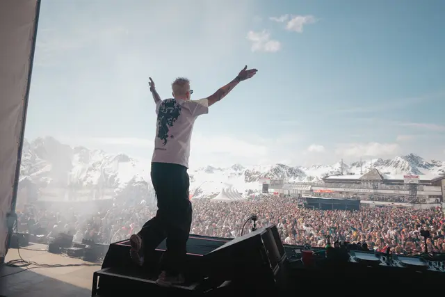 Rund 22.000 Besucher feierten mit Robin Schulz | Foto: Flo Mitteregger