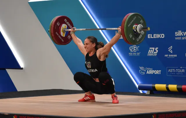 Paula Zikowsky mit 91 kg Reißen | Foto: Conny Högg