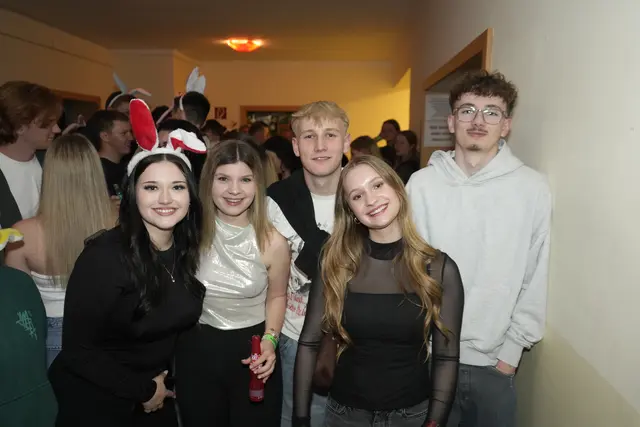 Häschendancing in Eggerding sorgte für ausgelassene Stimmung