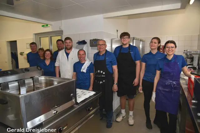 Das Küchenteam  | Foto: Gerald Dreisieber