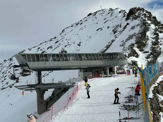 Ein 39-jähriger Deutscher kam am Hinteren Wurmkogel bei einem Wechtenbruch ums Leben. | Foto: zoom.tirol
