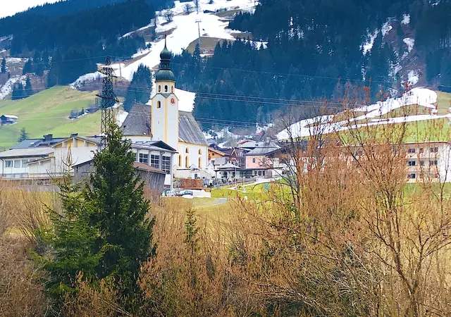 Jochberg: Die Land- und die Almwirtschaft sind wichtige Sektoren. | Foto: Klaus Kogler