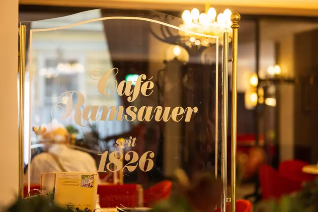 Der musikalische Abschluss findet im Café Ramsauer statt. | Foto: www.badischl.at, Kuscheiart