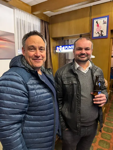 Bundesrat Thomas Karacsony und Landtagsabgeordneter Markus Wiesler schauten auch vorbei. | Foto: FPÖ Loipersdorf-Kitzladen