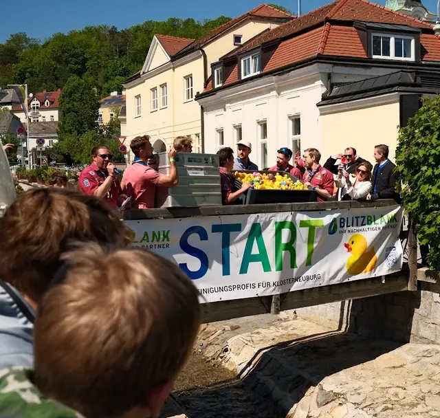 Am 26. April schwimmen die Gummienten um die Wette