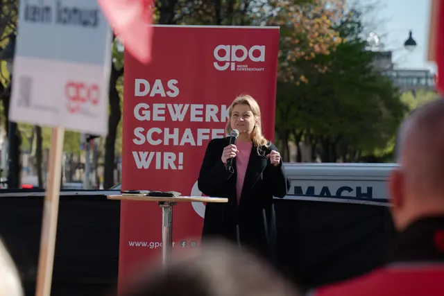 Anita Palkovich von der GPA hat kein Verständnis dafür, dass die Arbeitgeber noch immer kein Angebot gelegt haben. | Foto: Gewerkschaft GPA/Tizian Rupp