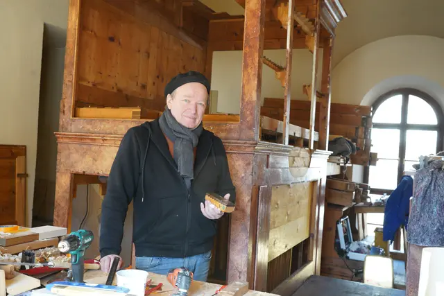 Seit Wochen arbeitet Wagner in der Kirche – teils bei sehr frostigen Temperaturen. | Foto: Mein Bezirk/Birgit Gehrke