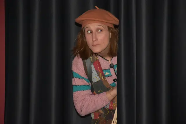 Eine viel bejubelte Premiere! Begeisterte Zuschauer im bis zum letzten Platz gefüllten Pfarrzentrum Pabneukirchen hielten bei "Die Falle" bis zum Schluss den Atem an.  | Foto: Zinterhof