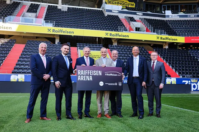 Jens Jaschinski (SLC Management GmbH), LASK-Geschäftsführer Mergim Bresilla, Landeshauptmann Thomas Stelzer, LASK-Geschäftsführer Siegmund Gruber, ÖFB-Aufsichtsratsvorsitzender Josef Pröll, Raiffeisenlandesbank-OÖ-Generaldirektor Reinhard Schwendtbauer, Maximilian Madeja (SLC Management GmbH) | Foto: MeinBezirk/Benjamin Reischl