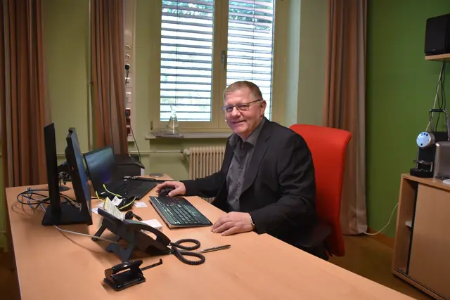 AMS-Chef Peter Müllner: "Der Personalbedarf unserer Unternehmen bleibt trotz der immer noch schwächelnden Konjunktur im Bezirk Scheibbs hoch." | Foto: Roland Mayr/MeinBezirk Scheibbs