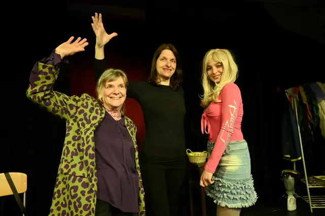 Das Stück erzählt auf unterhaltsame Weise von den Problemen des Lebens als Schauspielerin und den Gepflogenheiten im Kunstbetrieb. | Foto: Theater an der Mauer