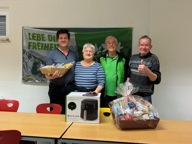 Voller Erfolg für das traditionelle Osterpreisschnapsen