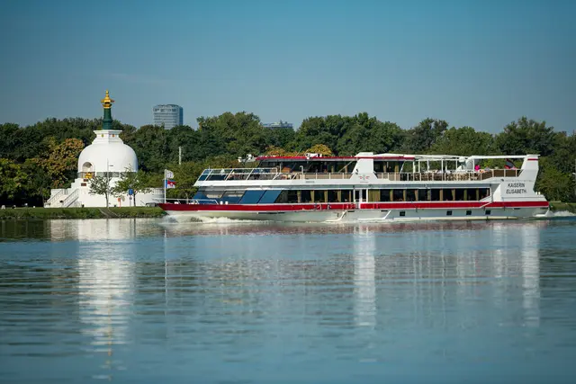 Die Reederei steht im Eigentum von "Verkehrsbüro" und Wien Holding. Laut dem Unternehmen öffnen sich durch das konstante Flottenwachstum der letzten Jahre neue Karrieremöglichkeiten.  | Foto: DDSG Blue Danube