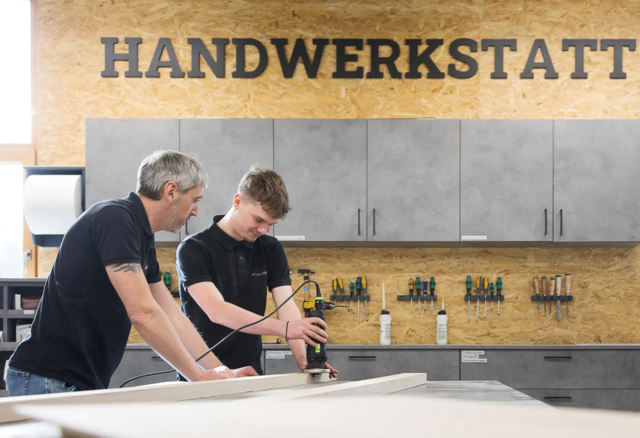 Das Kopfinger Unternehmen spricht von einer Ausbildung, die neue Maßstäbe in der Region setzt. | Foto: Josko