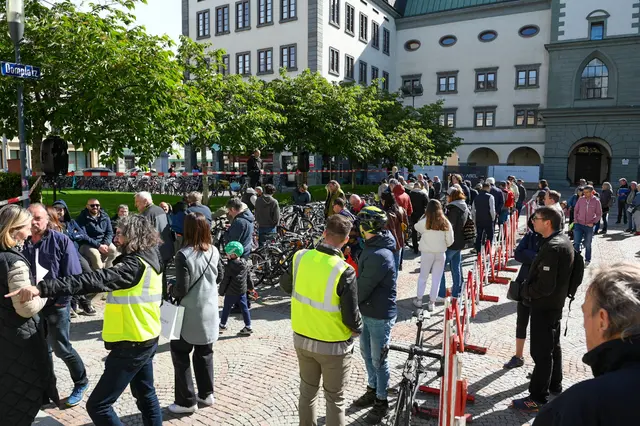 Bei der jährlichen Fahrradversteigerung am Domplatz gibt es viele Schnäppchen zu ergattern. | Foto: SK/Hude