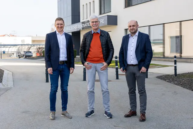 Frauscher Sensortechnik (im Bild links Geschäftsführer Gerald Buchinger), Frauscher Motors (im Bild Mitte Geschäftsführer Josef Frauscher) und Milltech bzw. Primatech (Geschäftsführer Karl Reichinger) laden gemeinsam zur Innovationsmeile nach St. Marienkirchen bei Schärding.  | Foto: Frauscher Sensortechnik