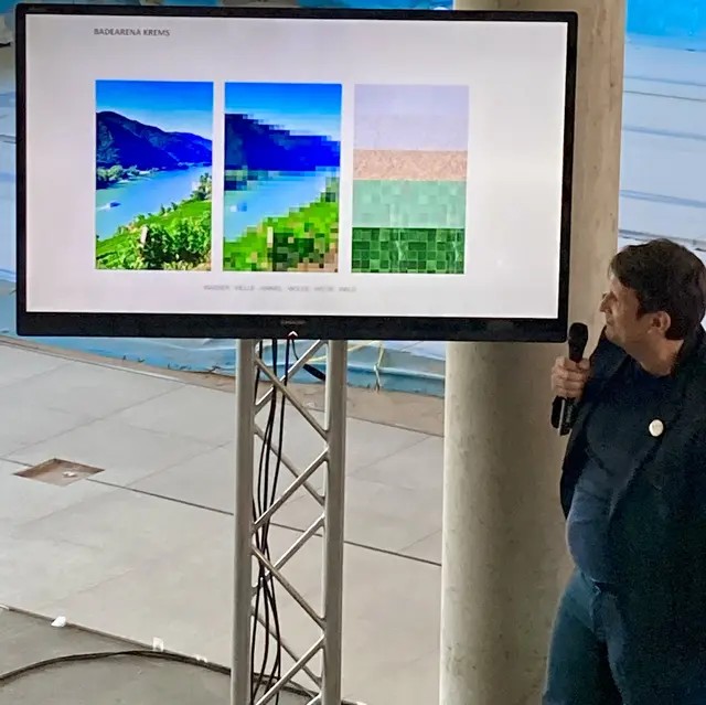 Das Architektenteam von "skyline architekten" erklärte anschaulich das Farbkonzept  | Foto: em