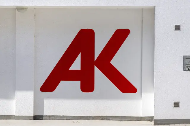Aufgrund einer Klage der Arbeiterkammer muss eine Reisebuchungsplattform Kunden Geld zurückzahlen. (Symbolfoto) | Foto: APA-Images / Weingartner-Foto