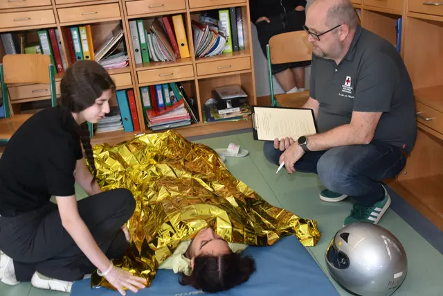 Jugendrotkreuz Bezirkstag 2026 in der Mittelschule Waldhausen.  | Foto: Robert Zinterhof