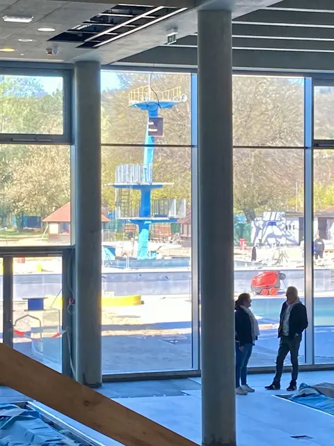 Der "Zehner"- Sprungturm bleibt erhalten | Foto: em