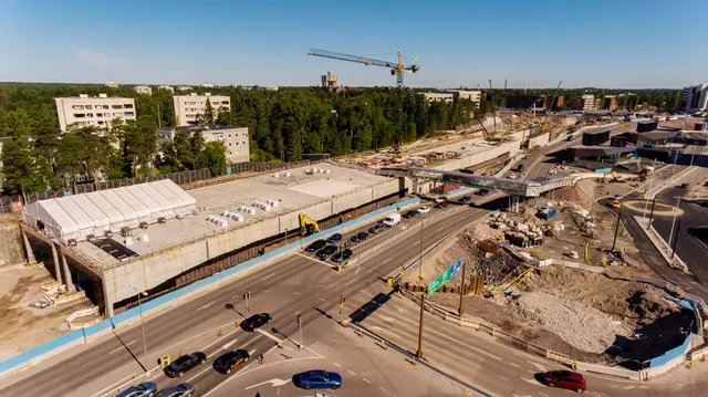 Gewerbegrundstücke in Tirol: Die Preise variieren stark je nach Lage, Erreichbarkeit und Bebaubarkeit – vom günstigen Seitental bis zu Spitzenpreisen rund um Innsbruck. | Foto: smarterpix (Symbolbild)