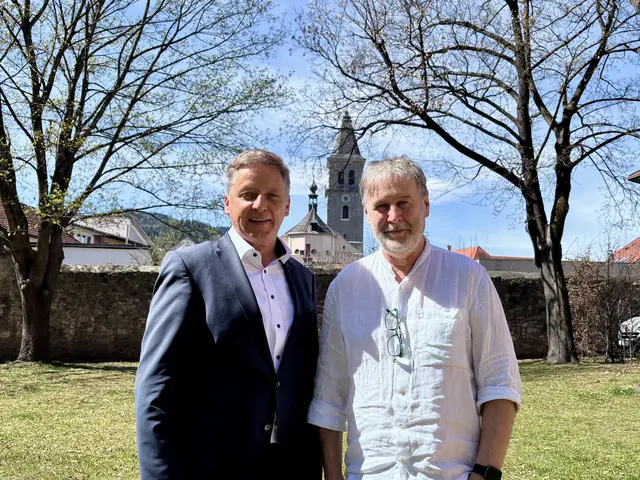 Lambert Schönleitner (l.) und Erwin Webersink (beide Grüne Steiermark) wollen die Region stärken. | Foto: MeinBezirk/Julia Gerold
