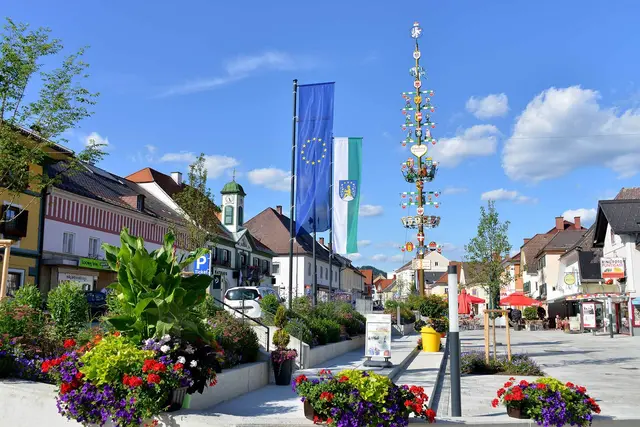 [Anzeige] Kindberg wird zur italienischen Piazza mit Charme