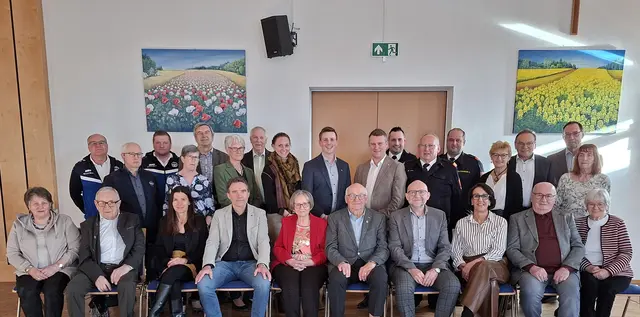 Etliche Leute gratulierten dem Jubilar Johann Datler. | Foto: zVg